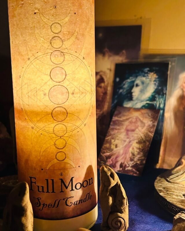 Full moon blessings. May she illuminate your path forward and shine brightly in your heart. ❤️