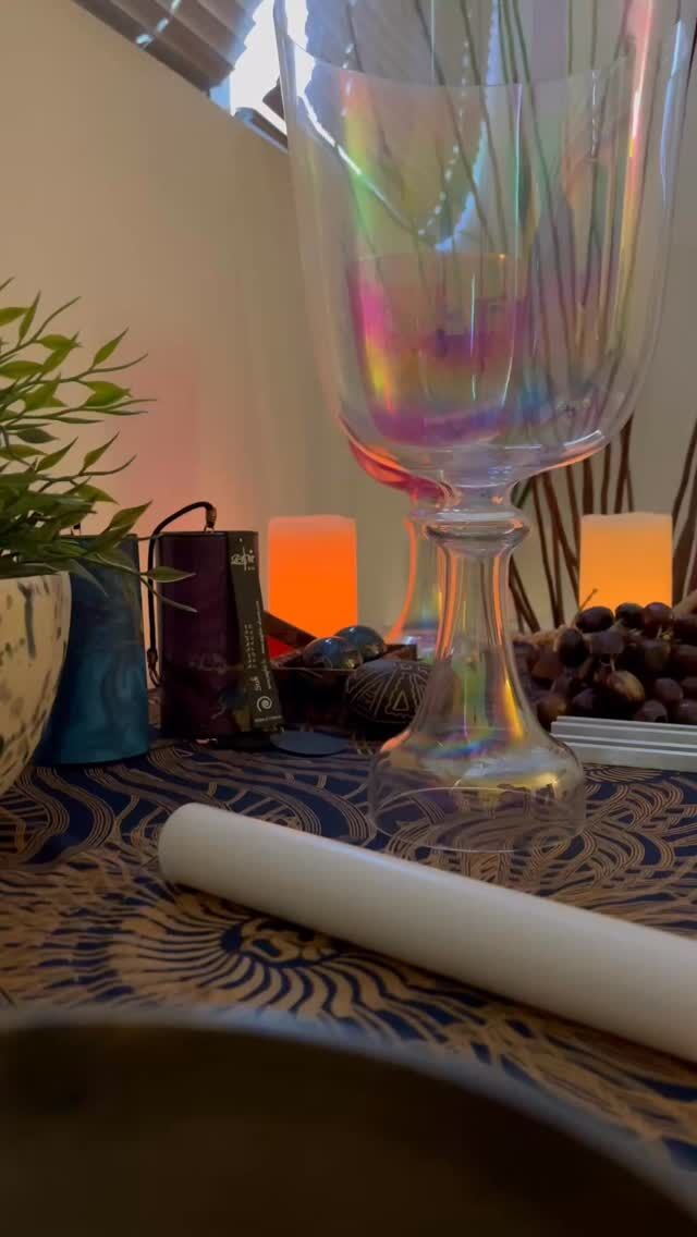 My latest edition to my sound library 💜💜💜 @meinlsonicenergy Crystal chalice in B to connect with the crown chakra. Experience this beauty today when you book a session with me. Link in BIO 💜💜💜
.
.
.
.

#reflexology
#soundtherapy
#reflexologist 
#soundhealing
#footreflexology 
karynmalfara
biomat
biomatannex 
annex
annexreflexology
reflexologytoronto
tuningforks
humantuning
acupressure
sisteringtoronto
7fathomsskincare
transensehealingartscentre 
selfcare
reiki
reikinearme
reikihealing
holistichealth
reflexologistnearme
raviblanket
weightedblanket
biosonicstuningforks
sprucepath
bloorandspadina
sekhem
reikimaster